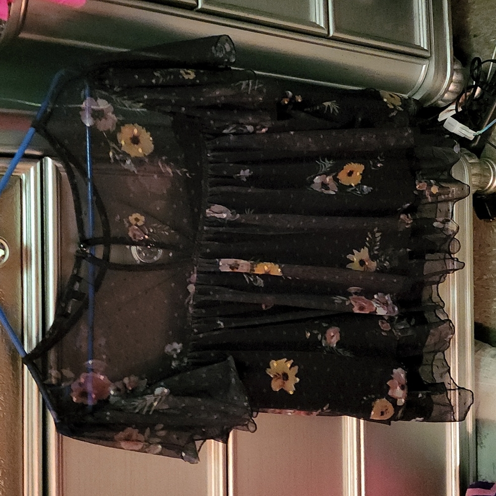 Blouse - Picture 2 of 2
